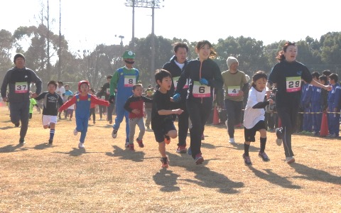 親子で一緒に、楽しく走ります！