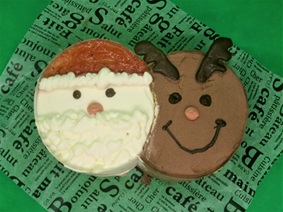 サンタとトナカイのケーキ